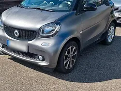 Grau Gebraucht 2016 Smart ForTwo Coupé Passion Kleinwagen | 10.000 € (Guter Preis)