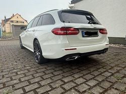 Weiß Gebraucht 2017 Mercedes E350 AMG line Kombi | 25.400 € (Guter Preis)