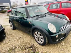 Grün Gebraucht 2005 Mini Cooper Kleinwagen | 850 €