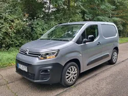 Grau Gebraucht 2023 Citroën Berlingo Van / Kleinbus | 19.900 € (Fairer Preis)
