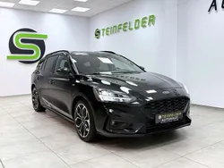 Schwarz Gebraucht 2021 Ford Focus ST-Line X Limousine | 19.800 € (Fairer Preis)