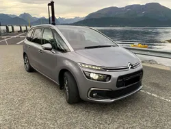 Grau Gebraucht 2017 Citroën Grand C4 Picasso Exclusive Van / Kleinbus | 12.690 € (Guter Preis)