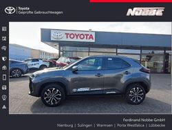 Grau Gebraucht 2025 Toyota Yaris Cross SUV | 30.790 € (Fairer Preis)