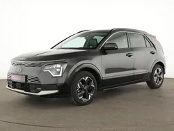 Interstellar Gebraucht 2023 Kia e-Niro Vision SUV | 25.665 € (Guter Preis)