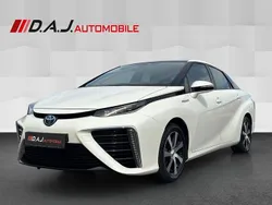 Weiß Gebraucht 2018 Toyota Mirai Limousine | 13.480 € (Superpreis)