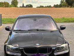 Schwarz Gebraucht 2009 BMW 318 Limousine | 6.499 € (Etwas zu teuer)