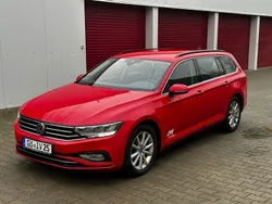 Rot Gebraucht 2021 VW Passat Business Kombi | 14.700 € (Fairer Preis)