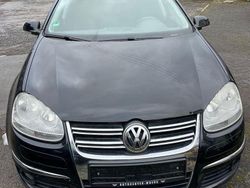 Schwarz Gebraucht 2009 VW Golf V Comfortline Kombi | 3.700 € (Guter Preis)