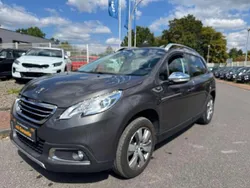 Grau Gebraucht 2016 Peugeot 2008 Style SUV | 6.990 € (Guter Preis)