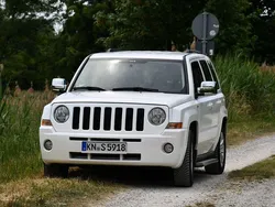 Weiß Gebraucht 2010 Jeep Patriot Limited SUV | 5.500 € (Fairer Preis)