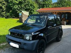 Schwarz Gebraucht 2001 Suzuki Jimny SUV | 4.450 € (Fairer Preis)