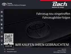 Schneeweiß Gebraucht 2023 Toyota RAV4 Hybrid Team SUV | 36.990 € (Guter Preis)