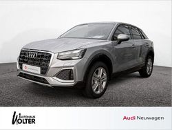 Silber Neu 2025 Audi Q2 Advanced SUV | 43.088 € (Teuer)