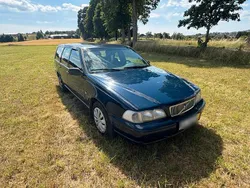 Blau Gebraucht 1999 Volvo S70 Limousine | 1.200 €