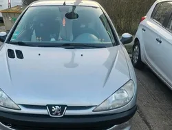 Silber Gebraucht 2001 Peugeot 206 Kleinwagen | 1.350 € (Guter Preis)