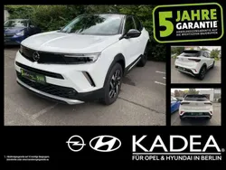 Jade weiss/arktis weiss (metallic) Gebraucht 2022 Opel Mokka SUV | 20.650 € (Fairer Preis)