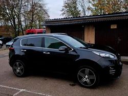 Schwarz Gebraucht 2016 Kia Besta SUV | 14.000 €