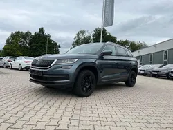 Quarz grau metallic Gebraucht 2020 Skoda Kodiaq Style SUV | 28.990 € (Fairer Preis)