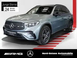 Metalliclack verdesilber Gebraucht 2024 Mercedes GLC300 AMG SUV | 58.990 € (Guter Preis)