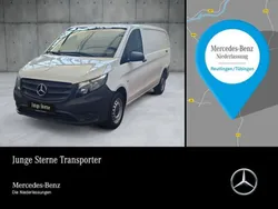 Weiß Gebraucht 2023 Mercedes Vito Van / Kleinbus | 28.536 € (Superpreis)