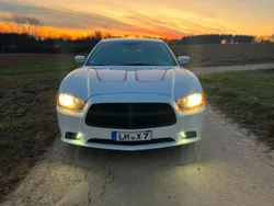 Weiß Gebraucht 2013 Dodge Charger Limousine | 22.400 €