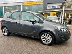 Grau Gebraucht 2013 Opel Meriva Van / Kleinbus | 8.980 € (Fairer Preis)