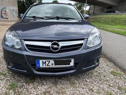 Blau Gebraucht 2006 Opel Signum Sport Kleinwagen | 3.250 €