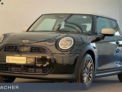 Schwarz Gebraucht 2024 Mini Cooper Classic Kleinwagen | 26.449 € (Fairer Preis)