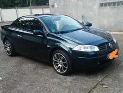 Grün Gebraucht 2006 Renault Mégane Cabriolet Cabrio | 3.750 € (Etwas zu teuer)