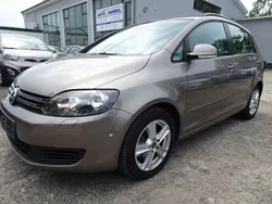 Braun Gebraucht 2009 VW Golf Plus Comfortline Van / Kleinbus | 5.750 € (Fairer Preis)