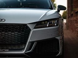 Grau Gebraucht 2021 Audi TT RS Performance Coupé | 57.500 € (Guter Preis)