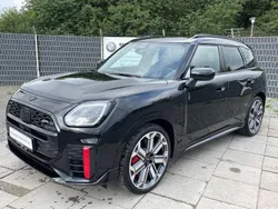 Schwarz Gebraucht 2024 Mini John Cooper Works Countryman SUV | 43.890 € (Fairer Preis)