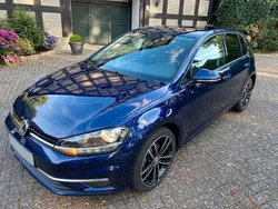 Blau Gebraucht 2017 VW Golf VII Comfortline Limousine | 11.690 € (Fairer Preis)