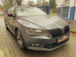 Grau Gebraucht 2018 Skoda Superb SportLine Kombi | 21.990 € (Fairer Preis)