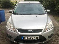 Silber Gebraucht 2010 Ford Focus Kombi | 1.150 € (Guter Preis)