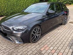 Grau Gebraucht 2023 Mercedes E200 Kombi | 44.550 € (Teuer)