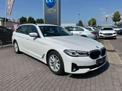 Weiß Gebraucht 2023 BMW 520 Sport Line Limousine | 37.999 € (Guter Preis)