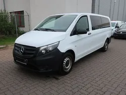 Weiß Gebraucht 2019 Mercedes Vito Van / Kleinbus | 18.900 € (Fairer Preis)