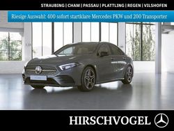 Metalliclack mountaingrau Gebraucht 2019 Mercedes A200 AMG line Limousine | 24.780 € (Fairer Preis)