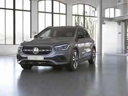 Grau Gebraucht 2020 Mercedes GLA250 Night SUV | 29.400 € (Fairer Preis)