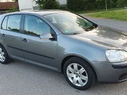 Grau Gebraucht 2005 VW Golf V Limousine | 1.790 € (Superpreis)