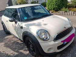 Weiß Gebraucht 2012 Mini ONE Kleinwagen | 2.600 € (Superpreis)