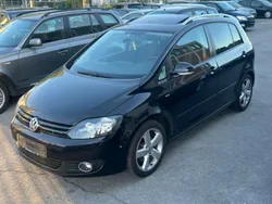 Schwarz Gebraucht 2013 VW Golf Plus Match Van / Kleinbus | 9.700 € (Fairer Preis)