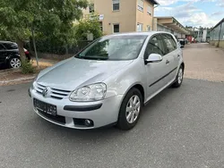 Silber Gebraucht 2004 VW Golf V Comfortline Limousine | 1.200 € (Guter Preis)