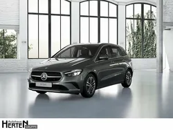 Lack mountaingrau Gebraucht 2024 Mercedes B200 Progressive Van / Kleinbus | 31.900 € (Fairer Preis)