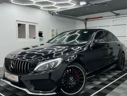 Obsidianschwarz metalliclack Gebraucht 2016 Mercedes C250 Business Limousine | 24.950 € (Teuer)