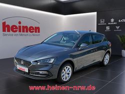 Grau Neu 2025 Seat Leon Limousine | 30.280 € (Guter Preis)