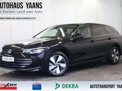 Schwarz Gebraucht 2024 VW Passat Business Limousine | 28.789 € (Superpreis)