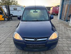 Blau Gebraucht 2009 Opel Combo Van / Kleinbus | 2.750 € (Fairer Preis)