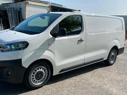 Weiß Gebraucht 2020 Citroën Jumpy Limousine | 10.250 € (Etwas zu teuer)